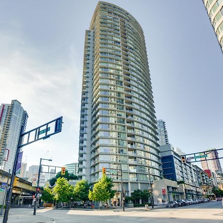 Heart Of Downtown 1 Bd Entire Condo - Pool, Gym, Parking, Office, Ac Vancouver Extérieur photo